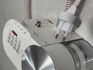 เครื่องเจียรเล็บมืออาชีพ 2-in-1 มอเตอร์ไร้แปรงถ่าน เสียงเบา พร้อมเครื่องดูดฝุ่นสำหรับร้านทำเล็บ - Product Image 4