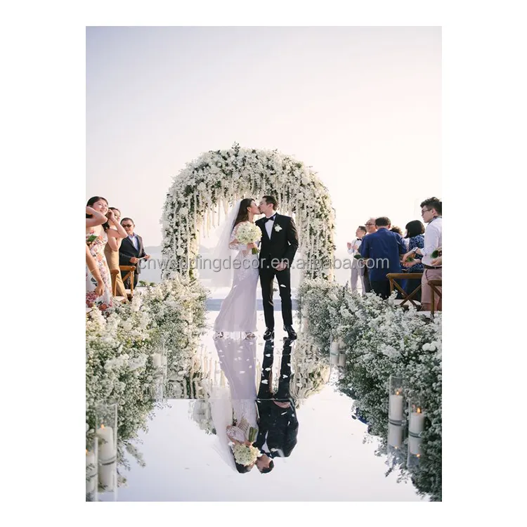 سجادة مزدوجة فضية اللون بمرآة ممر للزفاف ديكور سجادة الزفاف قطعة مركزية للزفاف في الطريق
