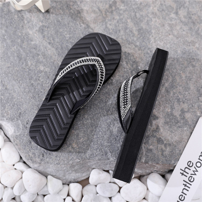Summer Slippers Women Flip Flops Beach Sandals Non-slip Casual Flat Flipflops Shoes
