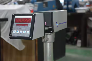 Jauge de diamètre laser Shineworld pour appareil de mesure de fils et de câbles Haute précision 0.2-16mm Taux de balayage élevé Facile à utiliser - Product Image 3