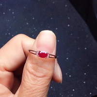 Hip Hop Stil neue koreanische Version Farbe rot super schöne 50 Punkte Rubin modische lebende Ring Fabrik Direkt vertrieb