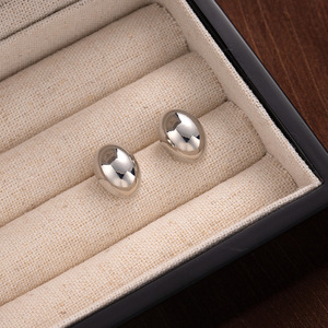 <span class=keywords><strong>Boucles</strong></span> <span class=keywords><strong>d</strong></span>'<span class=keywords><strong>oreilles</strong></span> clous tendance minimalistes en alliage plaqué or et argent, forme haricot, pour femme, polyvalentes et élégantes - Product Image 3