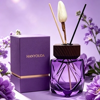 Diffuseur de parfum rectangulaire de luxe violet géométrique, flacon en verre épais antidérapant avec bouchon à vis, personnalisable pour la décoration intérieure et l'aromathérapie