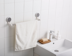 Commercio All'ingrosso cinese Uso Domestico Asciugamano Cremagliera Extender Doppio Poli Parete di <span class=keywords><strong>Plastica</strong></span> Adesivo Bagno Asciugamano Rack Stand - Product Image 3