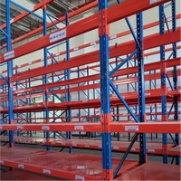 Étagère de stockage robuste pour entrepôt avec système de rayonnage pour palettes pour un stockage efficace des matériaux