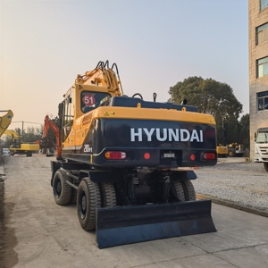 High Quality Hyundai Brand New Excavator Construction 210W-9 Original 21 Ton Hydraulic Excavator Mini <b>Small</b> <b>Wheel</b> Excavator - Product Image 5