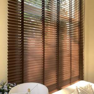 Stores horizontales en faux bois, stores intelligents, rideaux de maison haut de gamme, automatiques, durables, texture en faux bois, lumière parfaite - Product Image 4