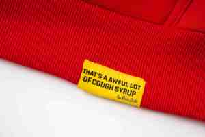 Sudadera con capucha para hombre de marca de diseñador al por mayor con estampado de letras y diseño 'THAT'S AWFUL LOT OF COUGH SYRUP', estilo streetwear - Product Image 6