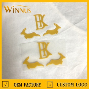 T-shirt en tissu imprimé personnalisé chaussures vêtements sacs chapeau de vêtement épais logo 3d étiquette de transfert de chaleur en caoutchouc et en silicone sans étiquette pour vêtements - Product Image 2