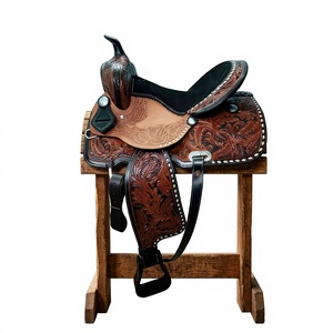 Silla de montar australiana artesanal BS International de cuero genuino de búfalo, brida de caballo sostenible, caja de madera para silla de montar - Product Image 1
