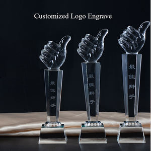 Bonnet <span class=keywords><strong>de</strong></span> cristal nouveau design <span class=keywords><strong>2022</strong></span>, avec base claire pour les cadeaux souvenir - Product Image 2