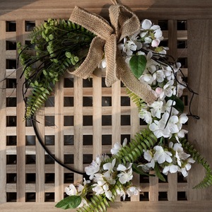 Guirlande artificielle de fleurs de cerisier CallaFloral blanche 18 pouces pour décorations de mariage et de maison - Product Image 1