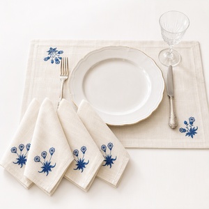 Serviettes 100% Lin Broderie Classique Pompons Nouvelle Couleur Unie Chinoise Lavage Effet Vieilli Personnalisables Vente en Gros - Product Image 1