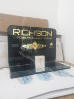 Distributeur de cigarettes personnalisé, présentoir de timbres d'or, présentoir de cigarettes en acrylique pour magasin de détail