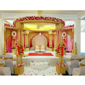Tradicional Triple Pilares Boda Mandap Último Tri Pilar Aspecto de madera Fibra Mandap Hermosa Boda Triple Pilar Mandap - Product Image 1