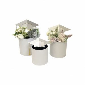 Graduation Fresh Flower <b>Box</b> <b>Hat</b> Hug Bucket Three-Piece Set Handcrafted with Stamping Technique Bucket <b>Box</b> Elegant Gift <b>Box</b> - Product Image 6