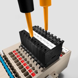 Bloque de terminales AAP21 10 <span class=keywords><strong>FE</strong></span> AAP22 10 <span class=keywords><strong>LO</strong></span>-<span class=keywords><strong>LO</strong></span>/2428920000 2428990000 2429000000 - Product Image 1