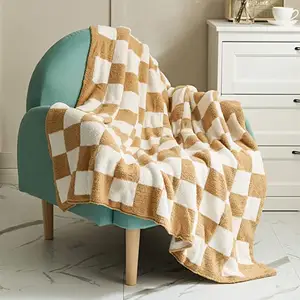 Selimut Lempar Kotak-kotak Kisi Papan Catur Gingham Penghangat Kenyamanan Reversibel Panjang Shaggy Cozy Decor untuk Sofa Tempat Tidur Rumah