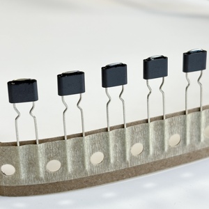 <span class=keywords><strong>Ferrite</strong></span> hạt lõi từ các thành phần tần số cao lọc tiếng ồn đàn áp OEM nhà sản xuất số lượng lớn bán buôn - Product Image 1