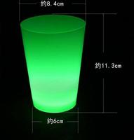 Tasse de verres à boire à LED Fun Glowing Flash Light up Blinking Cup for Bar Night Club Custom LOGO Smart LED Light Luminous Cup