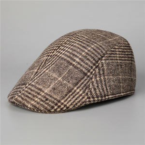 <span class=keywords><strong>Casquette</strong></span> d'hiver personnalisée en tweed à chevrons pour papa Gatsby <span class=keywords><strong>Casquette</strong></span> pour hommes <span class=keywords><strong>Casquette</strong></span> à oreillettes en forme de lierre Cowboy Casquettes plates vintage <span class=keywords><strong>Casquette</strong></span> de gavroche à carreaux avec oreille - Product Image 4