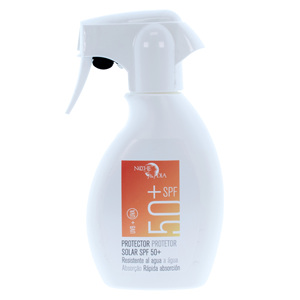Protector Solar en Spray de Fácil Aplicación, FPS 50+, 200 ml, Secado Rápido, Práctico Spray de Protección Solar para el Cuerpo y Actividades al Aire Libre - Product Image 1