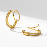 Pendientes de Aro en Espiral YF3632, Joyería Antideslustre de Acero Inoxidable, Chapados en Oro de 18k, con Zirconia, Diseño de Doble Hélice