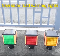 Feux de circulation solaires jaunes clignotants boli, feux de brouillard à haute vitesse pour les intersections