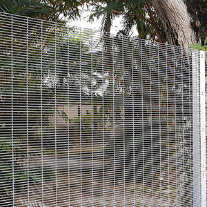 Chất lượng cao chống leo lên hàng rào an ninh 4mm Độ dày an toàn hàng rào Bảng điều khiển thấp trellis trượt cổng 3D mô hình giá mỗi mét - Product Image 5