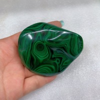 Pierres de malachite polies naturelles faites à la main, 5-8 cm, pour la guérison par le Reiki et la décoration intérieure, vente en gros