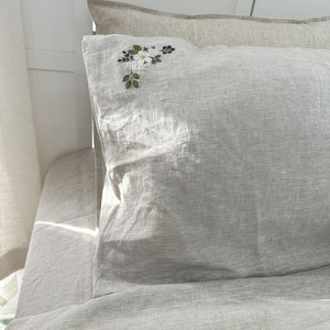 Vente en gros <span class=keywords><strong>de</strong></span> linge <span class=keywords><strong>de</strong></span> lit <span class=keywords><strong>Housse</strong></span> <span class=keywords><strong>de</strong></span> <span class=keywords><strong>couette</strong></span> Linge <span class=keywords><strong>de</strong></span> lit brodé 4pcs Ensembles <span class=keywords><strong>Housse</strong></span> <span class=keywords><strong>de</strong></span> <span class=keywords><strong>couette</strong></span> Queen Stone Washed French Linen <span class=keywords><strong>Housse</strong></span> <span class=keywords><strong>de</strong></span> <span class=keywords><strong>couette</strong></span> - Product Image 3