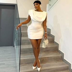 <span class=keywords><strong>Abbigliamento</strong></span> <span class=keywords><strong>Vintage</strong></span> <span class=keywords><strong>Donna</strong></span> Stile Europeo-Americano, Nuova Moda Autunno 2025, Elegante Tinta Unita con Collo a Pila e Schiena Scoperta - Product Image 4