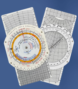 Calculateur de vol professionnel en plastique DF CRP-5 Pooyley pour la formation des pilotes commerciaux avec étui en cuir - Product Image 1
