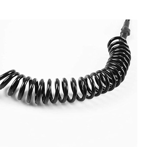 Surf Leash 10ft 5.5mm TPU Corde de sécurité élastique avec boucle de fixation Noir Design minimaliste unisexe - Product Image 5