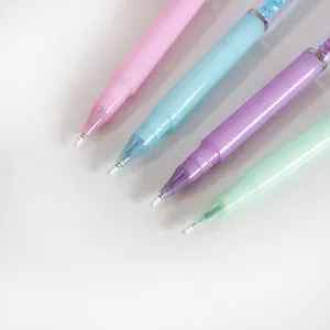 O & Q 도매 펜 반짝이 크리스탈 펜 홀더 선물 학교 문구 공급 업체에 대 한 파란색과 검은 색 0.5mm 공룡 볼 펜이 있습니다
