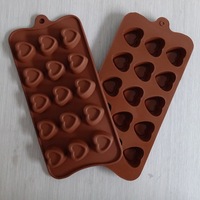 Moule en silicone de qualité alimentaire en forme de cœur pour chocolat, sans BPA, pour la pâtisserie et l'artisanat, vente en gros pour fabricants