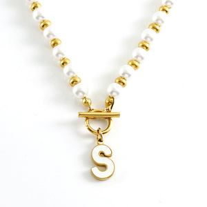 Zogxin Pearl Necklace 18K Gold Letter Charm Women's Clavicle Chain Titanium Steel Jewelry - Product Image 5