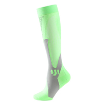 Chaussettes de compression montantes tricotées à rayures pour hommes, confort légèrement renforcé, en Spandex/Nylon 15-25 mmHg, idéales pour le printemps