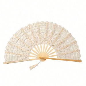 Éventail en dentelle portable avec logo personnalisé Offre Spéciale Cadeau d'affaires personnalisé Éventail en bambou sculpté d'art populaire - Product Image 5