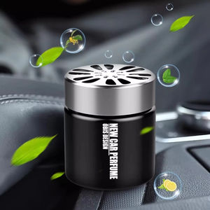 Diffuseur de parfum pour voiture moderne personnalisé, diffuseur d'aromathérapie alimenté par USB, cadeau de luxe - Product Image 1