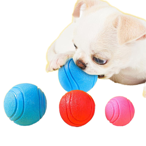Juguete de Goma Ecológico para Mascotas, Pelota Resistente a Mordidas, Interactiva, para Entrenamiento, con Sonido, para Uso en Interiores, Venta al Por Mayor - Product Image 1