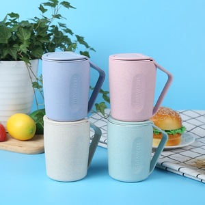 Vaso Inclinado de Paja de Trigo de 400 ml, Ecológico, con Tapa, para Té, Café y Uso Diario - Product Image 1