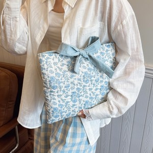 Hadiah Promosi Tas Makeup Kain Bermotif Bunga Kecil untuk Hari Ibu, Tas Komputer, Dompet - Product Image 1