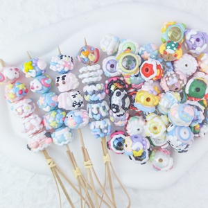 Accesorios Colgantes para Teléfono con Cuentas Acrílicas Transparentes Pintadas a Mano, Diseño de Dibujos Animados, Color Gelatina, Modernos, Hechos a Mano, Adorables - Product Image 1