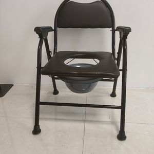 <b>Commode</b> <b>Chair</b> Folding Portable Toilet Seat For Elderly And Disabled Hospital Use Black HQY-1 - Product Image 2