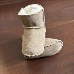 Zapatitos <span class=keywords><strong>de</strong></span> piel <span class=keywords><strong>de</strong></span> cordero <span class=keywords><strong>para</strong></span> bebé recién nacido <span class=keywords><strong>para</strong></span> interiores - Product Image 2