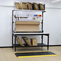 Table d'emballage modulaire DETALL avec moteur pour la logistique e-commerce, support à roulettes et accessoires d'emballage