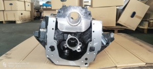 Ford 5.8 351C Cleveland ngắn khối 9.2 boong lớn khoan xi lanh khối - Product Image 4