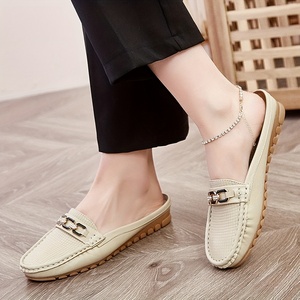 Mules mocassins beiges pour femmes, dos nu, avec boucle métallique, en cuir PU souple, chaussures plates à enfiler pour femmes - Product Image 2
