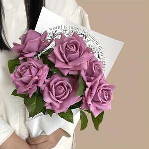 Rosas Artificiales Realistas al Tacto, Rosas de Tallo Único de Colores Variados, Venta al por Mayor de Fábrica para Halloween y San Valentín - Product Image 2